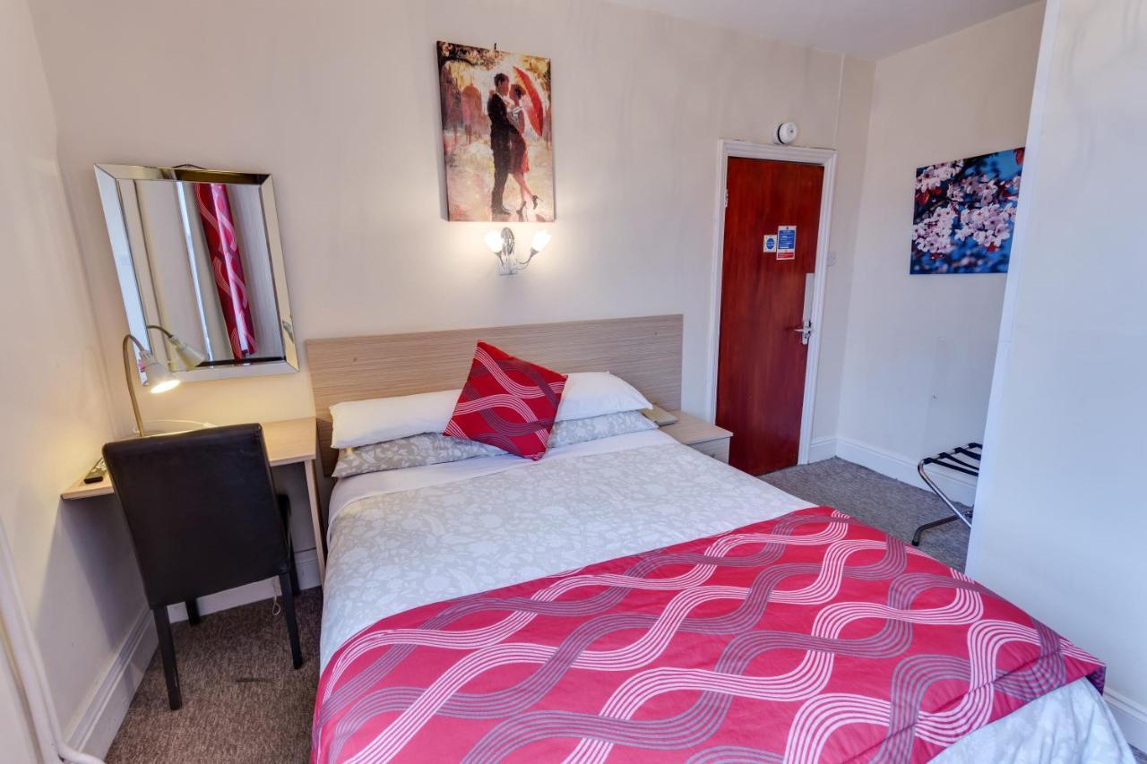 Double Room,776430019:JPEG