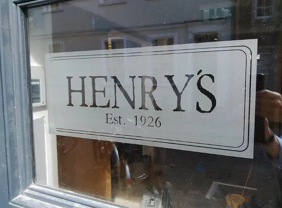 Henry'S-1