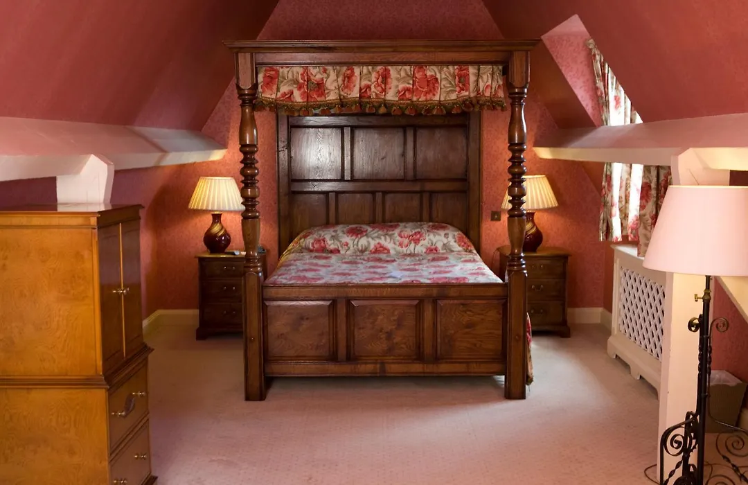 Cotswold Lodge Hotel-1