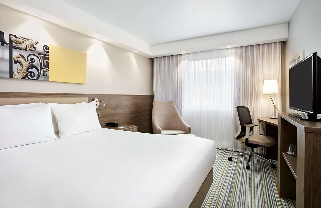 Hampton By Hilton Oxford-1