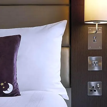 Premier Inn Oxford City Centre-3
