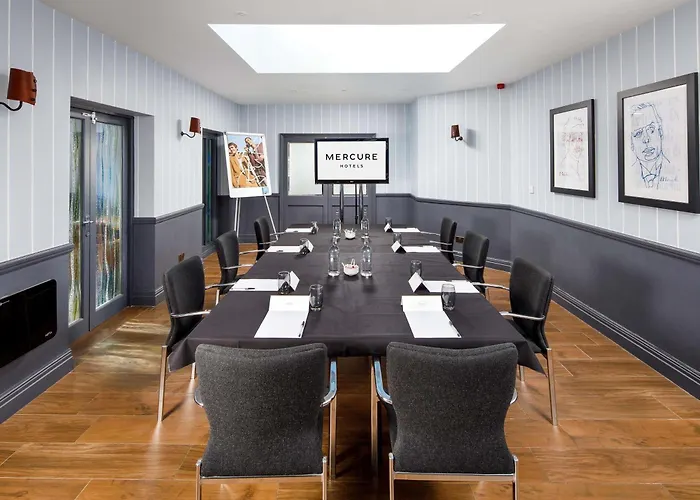 Mercure Oxford Hawkwell House Hotel